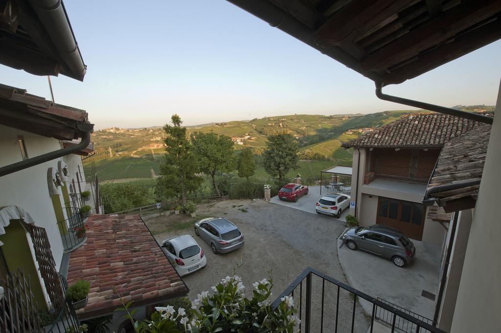 Agriturismo Rivella バルバレスコ エクステリア 写真