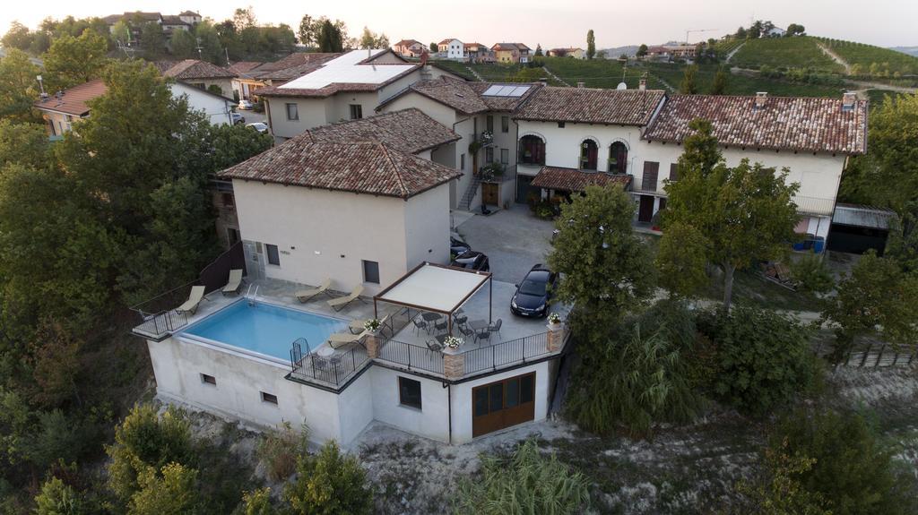 Agriturismo Rivella バルバレスコ エクステリア 写真