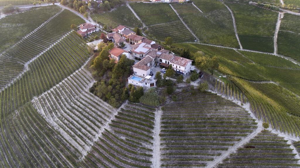 Agriturismo Rivella バルバレスコ エクステリア 写真
