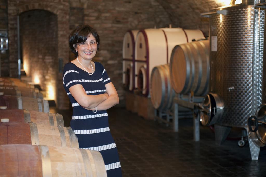Agriturismo Rivella バルバレスコ エクステリア 写真